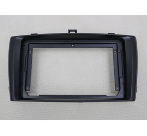 BRAIM рамка Toyota Avensis / 2011-2015 / без проводки/ 9 дюйм